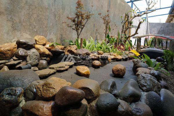 sentuhan batu minimalis