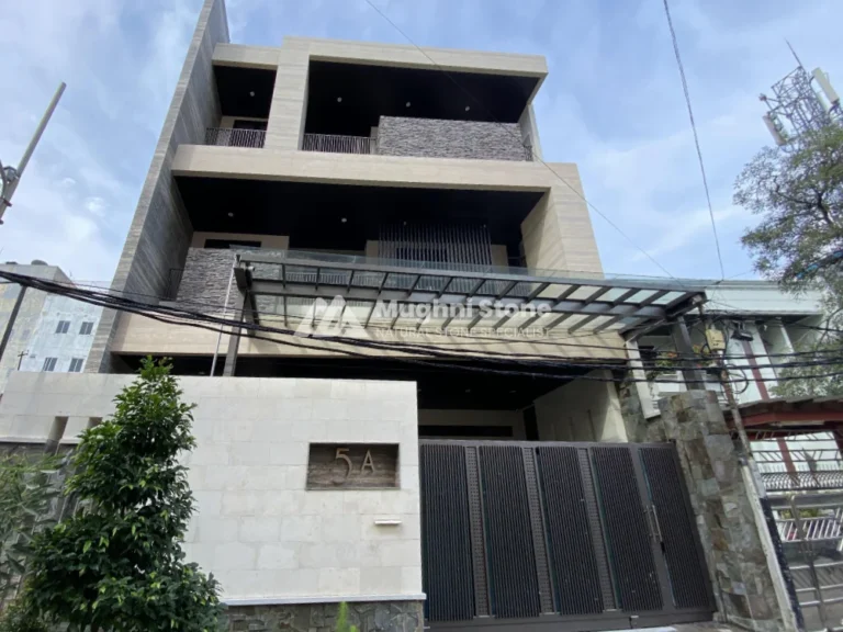 pemasangan batu alam andesit, paras dan purwakarta untuk dinding fasad rumah